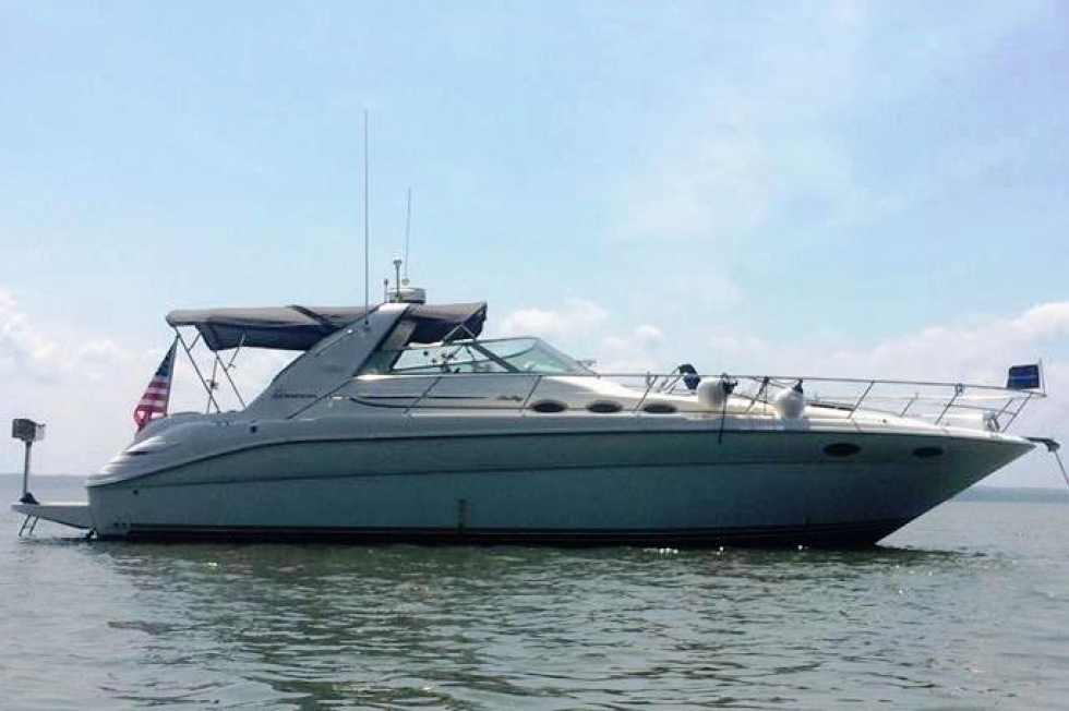 1995 Sea Ray 370 Sundancer