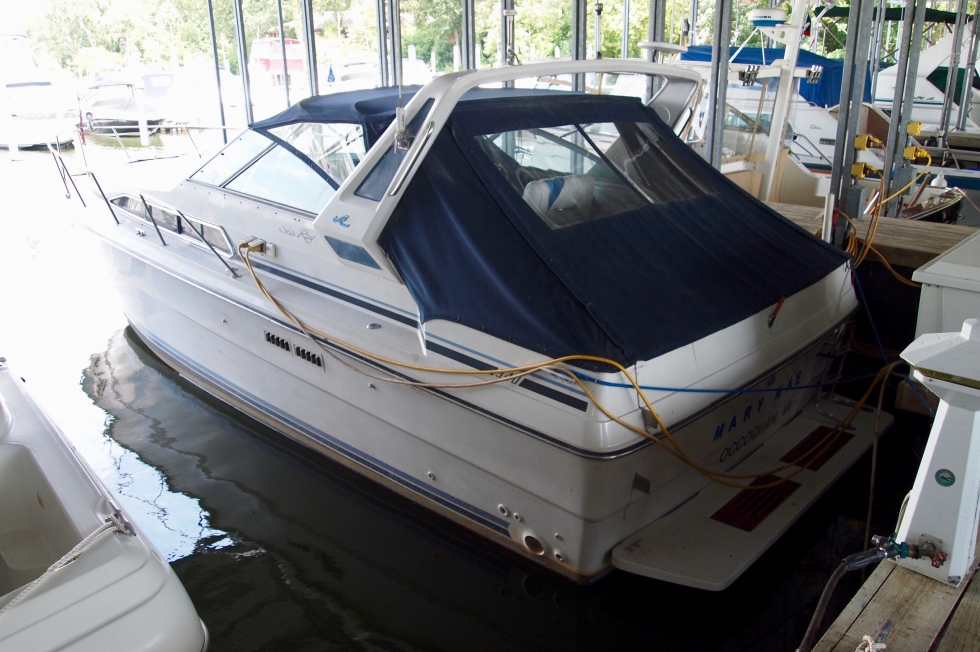 1988 Sea Ray 340 Express Cruiser